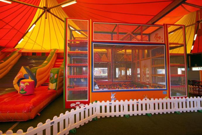Life Sport Hotel Ментана Экстерьер фото