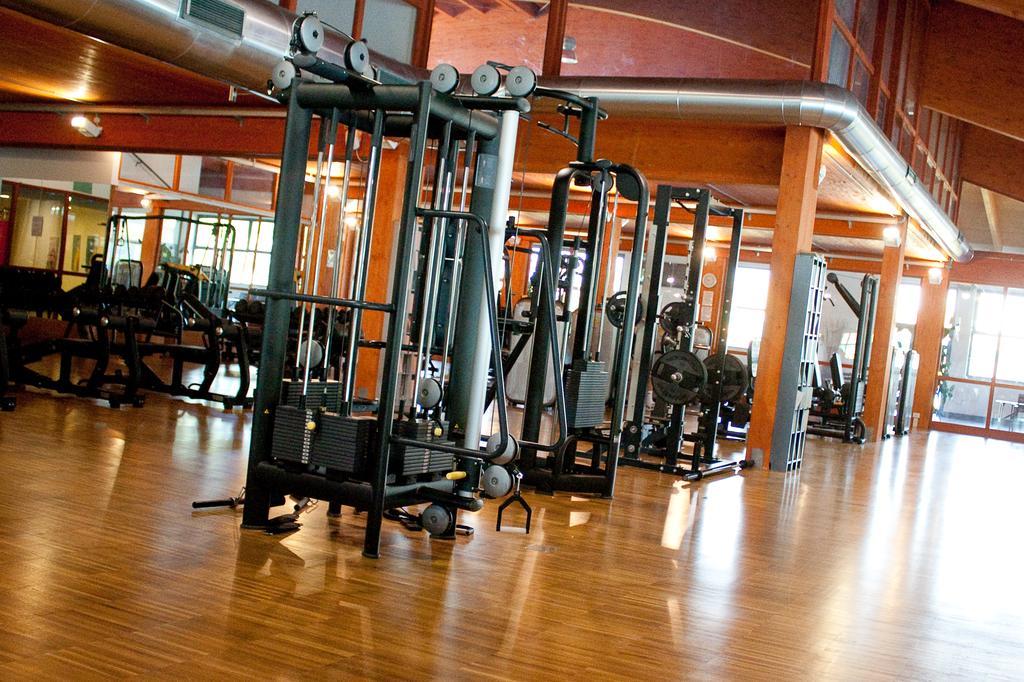 Life Sport Hotel Ментана Экстерьер фото