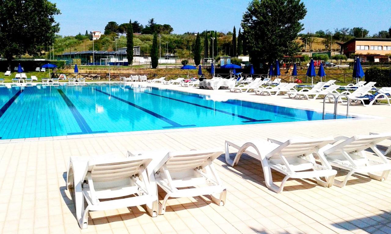 Life Sport Hotel Ментана Экстерьер фото